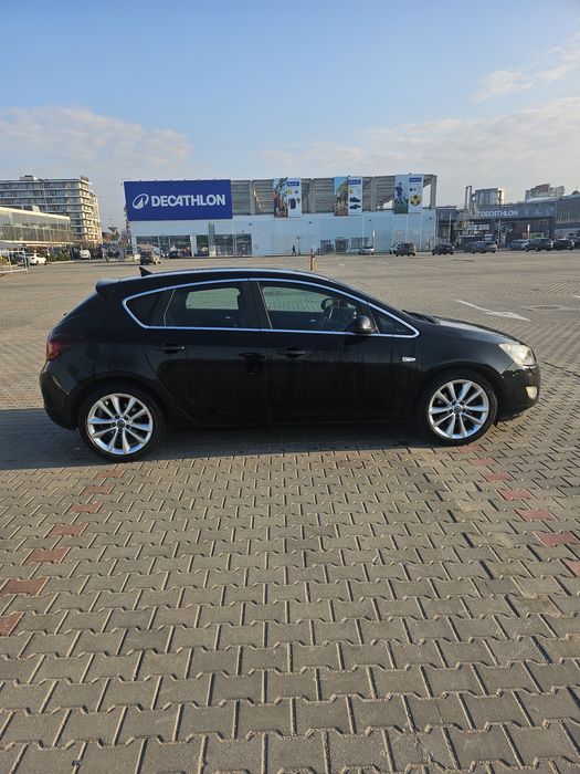Opel Astra J 2012, 1.7 CDTI