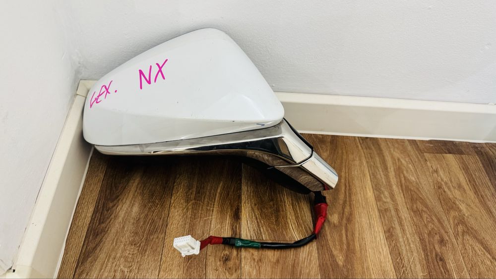 Продам зеркало на Лексус NX 200