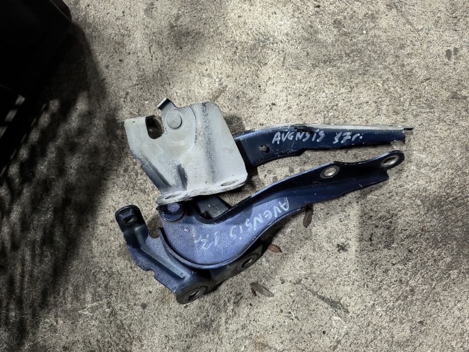 Панти за преден капак за Toyota Avensis T27/T29