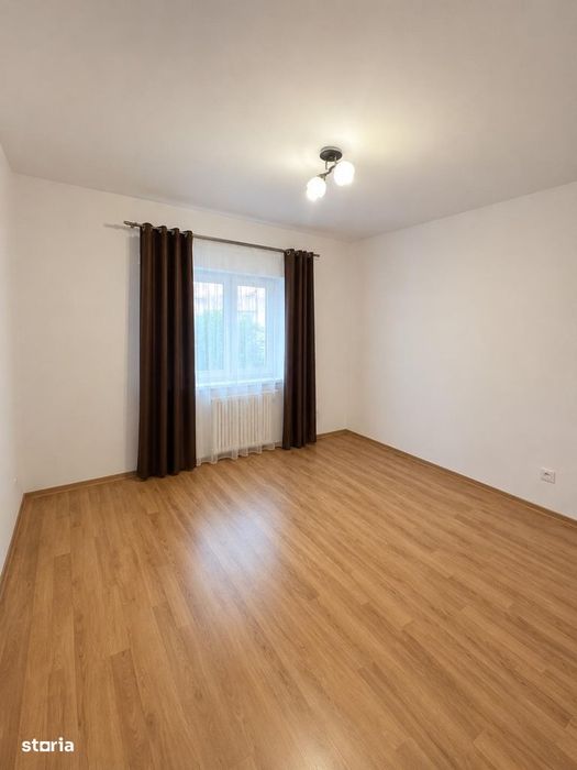 De vanzare Casa insiruita, zona Centru.