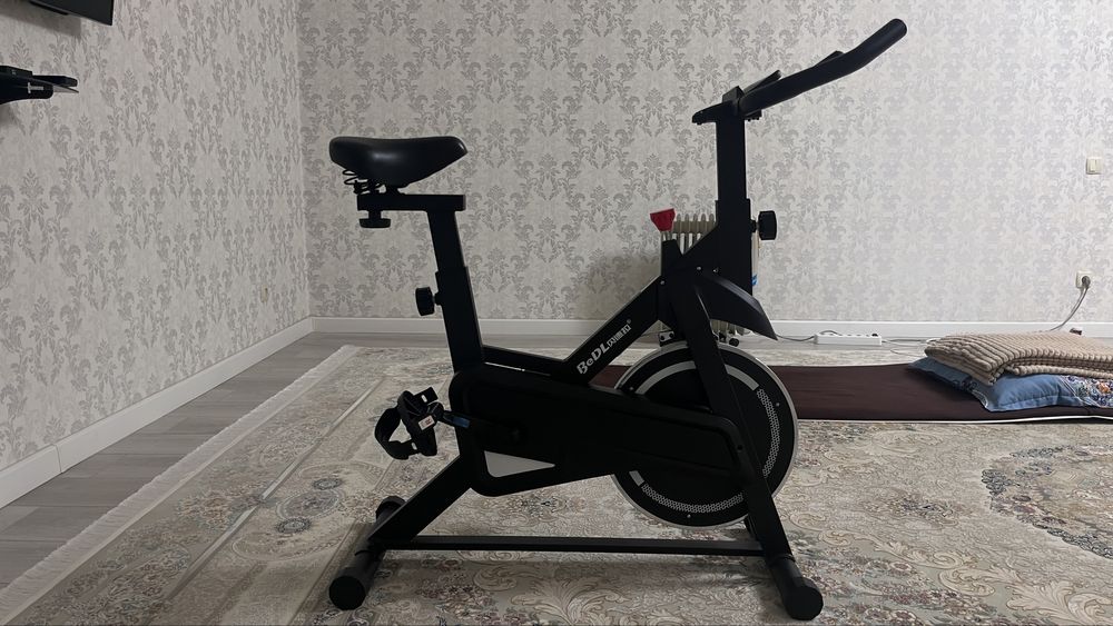 Велотренажор новый