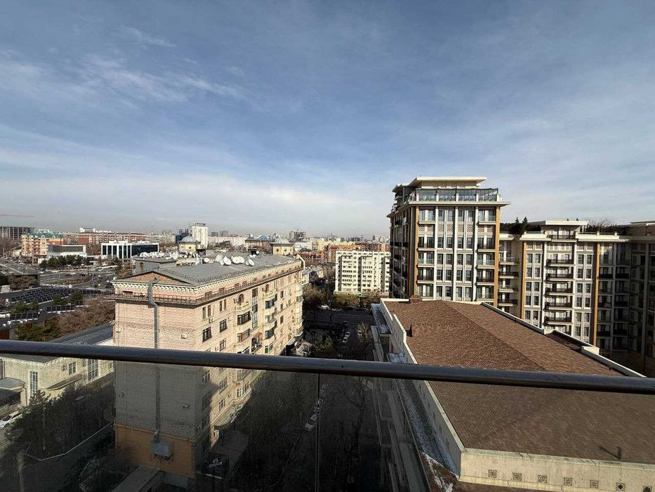 ЖК "Mirabad Avenue 3-х Комнатная, коробка !