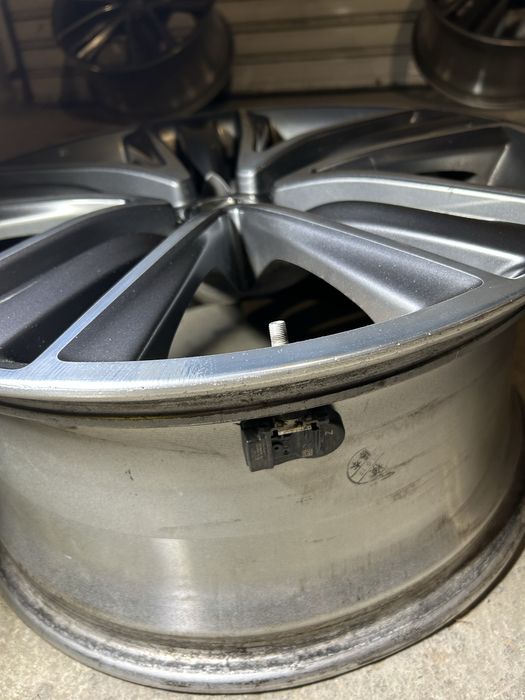 Оригинални джанти за Infiniti 19цола