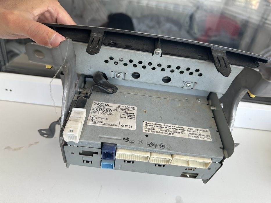 Магнитола Ланд Крузер 200