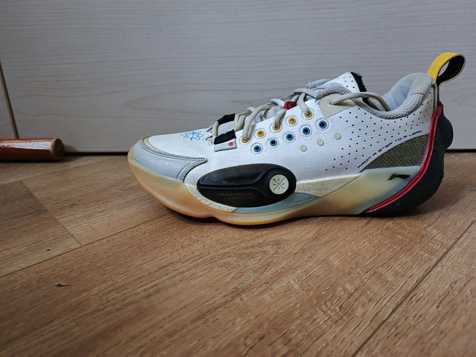 Баскетбольные кроссовки Li-Ning all City 13 размер: US-9.5.  мм- 270
