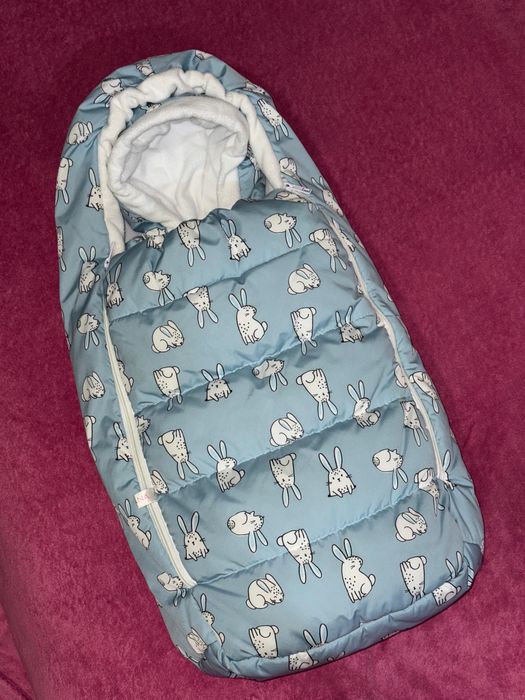 Продам комбенизон на выписку