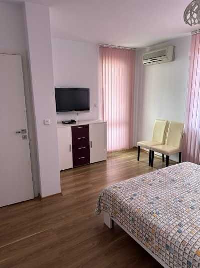 Продава се Тристаен апартамент в Разград, Освобождение - 97 кв.м за 1052 €/кв.м - Снимка #4