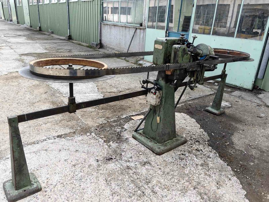 Заточваща машина за банцингови ленти