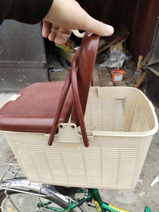 Продам удобную. Для переноски животных.