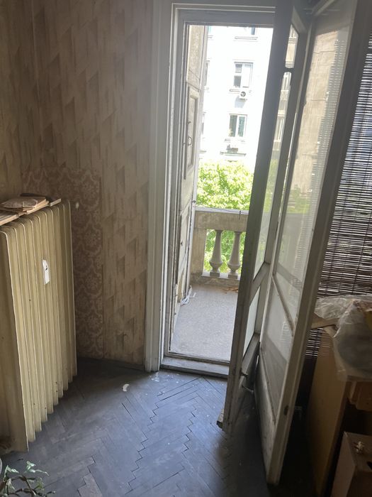 Подарявам мебели