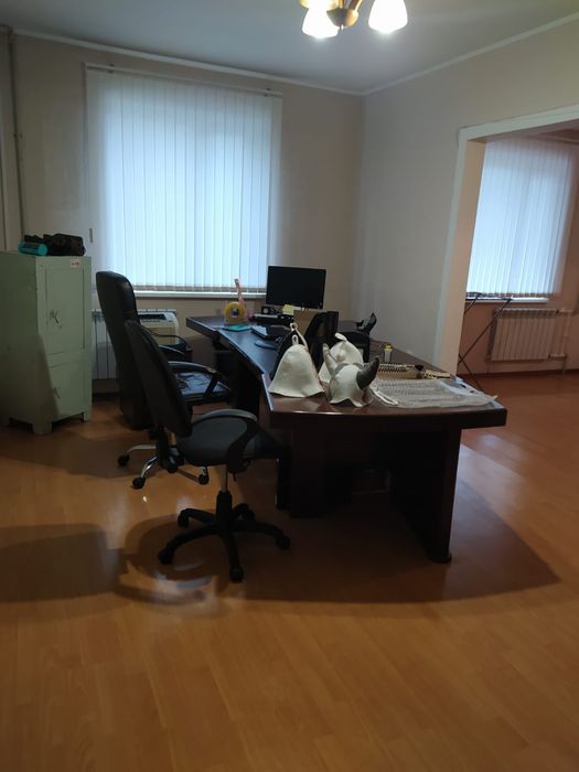 Продам большой директорский стол