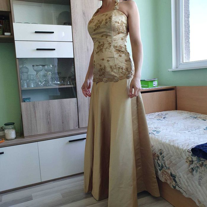 Дамска официална рокля