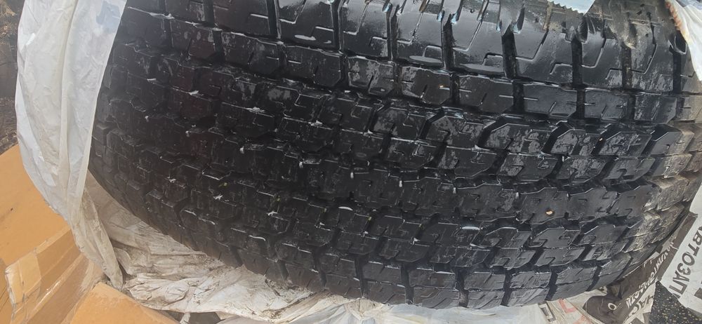 Продам шины Bridgestone Duller