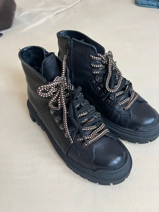 Дамски боти NAVVI