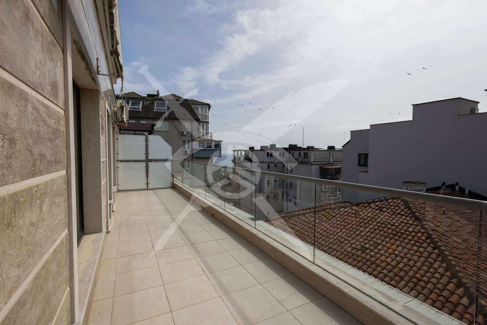 Дава се под наем Двустаен апартамент в Варна, Гръцка махала - 45 кв.м за 60 € - Снимка #3