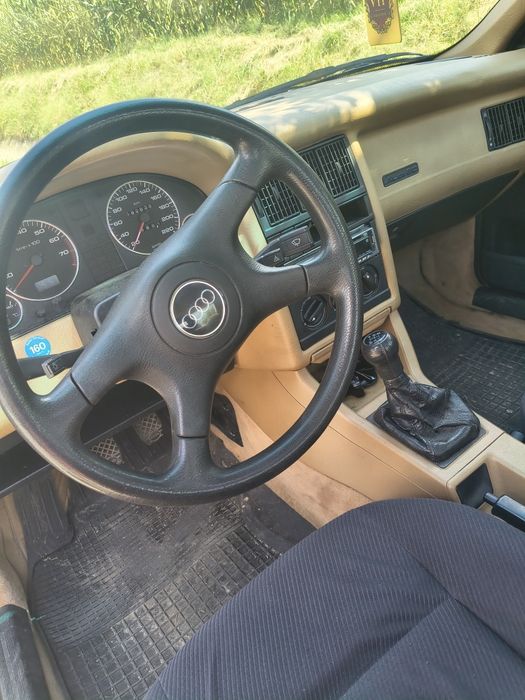 De vânzare Audi 80