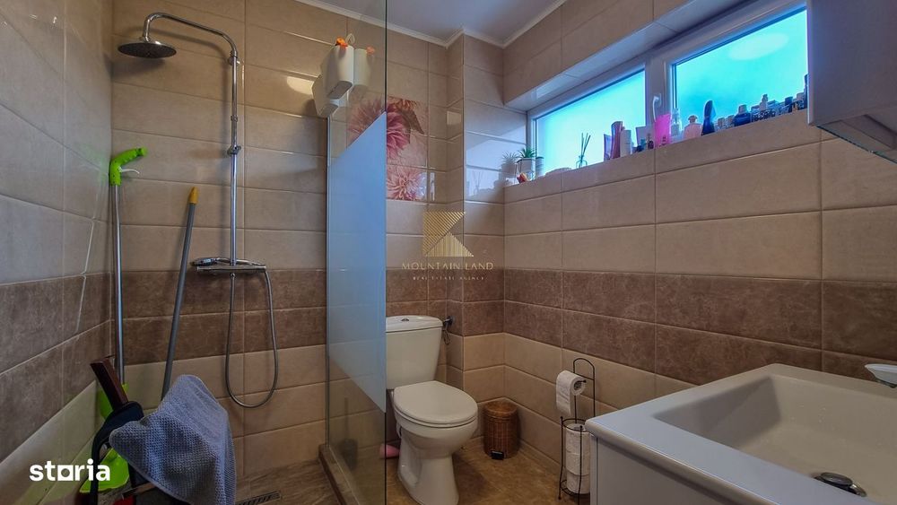Duplex spațios cu grădină amenajată – Cartier Izvor, Brașov
