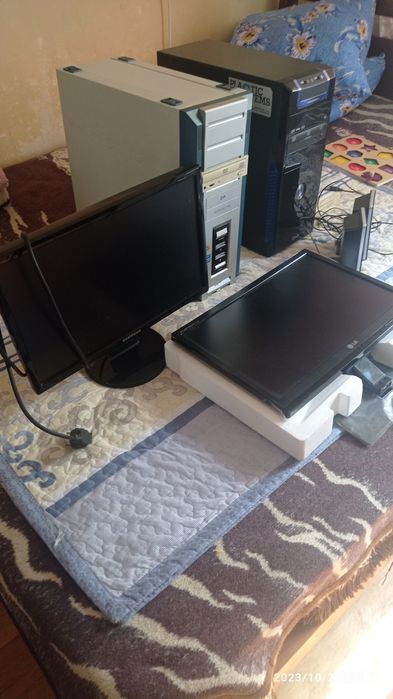 Продам 2 комплекта компьютеров