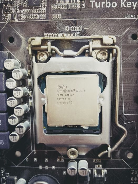 I7 3770 ASUS P8H67 PLATA