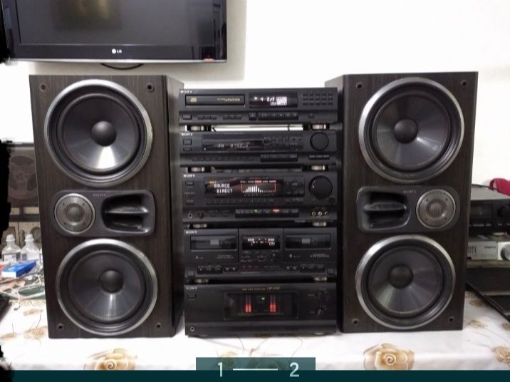 Soni A790 lbt муз центр япония идеальное . колонка каждый по 200ватт