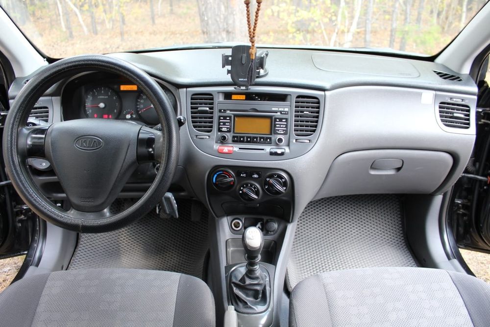 Продам Kia Rio 2009г.