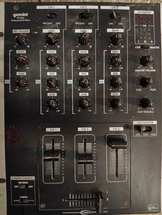 DJ миксер Gemini PS-626x.