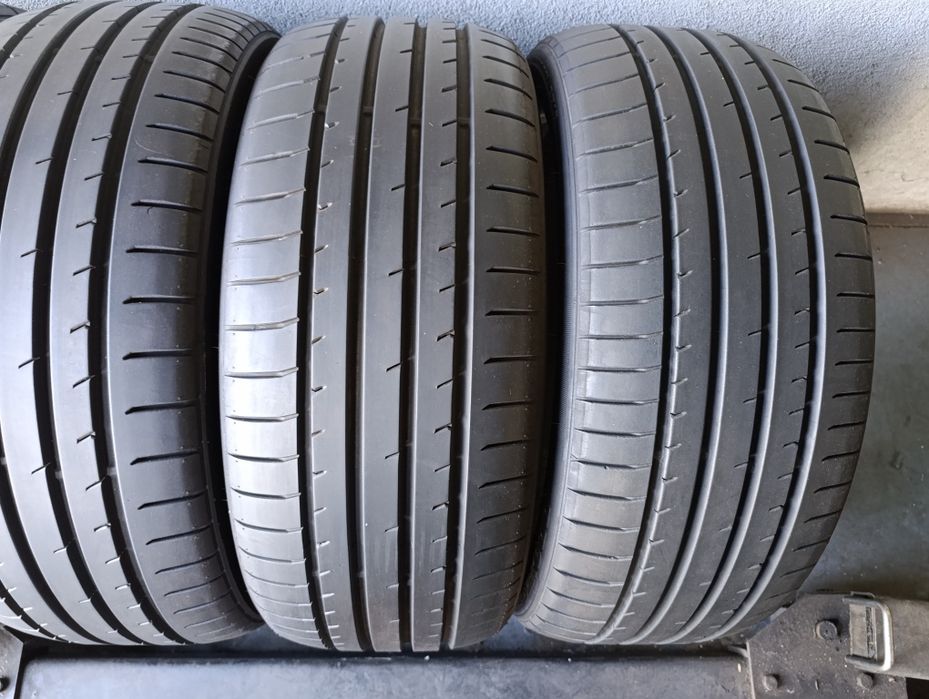 Anvelope de vara 215 45 18 Toyo dot 2022 ; 7.5 mm