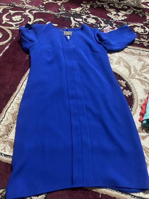 хаммаси холати яхши 1-2 бор кийилган , хаммаси бирдан сотаман 150 000