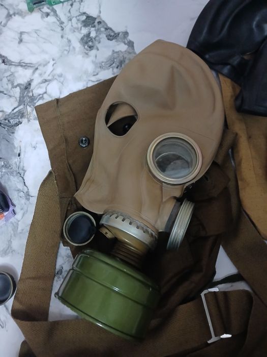 Продам противогазы