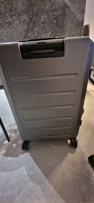 Черен ноември!КУФАР С КОЛЕЛЦА NASA, ултра лек, поликарбонат, размер М