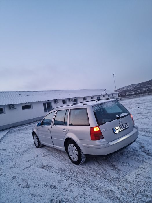 Vand sau schimb golf 4 1.6 16 valve