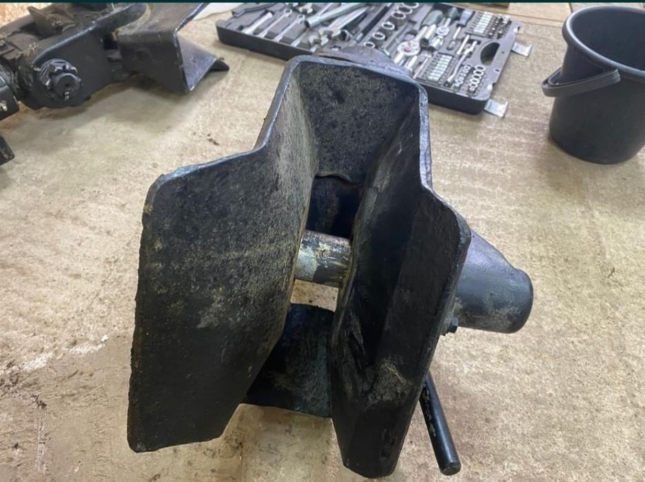 Фаркоп маз евро новые