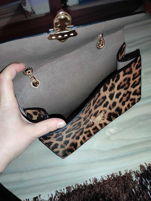 Дамски чанти различни модели