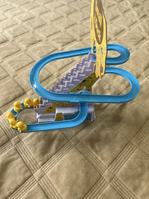 Бегающие уточки игрушка