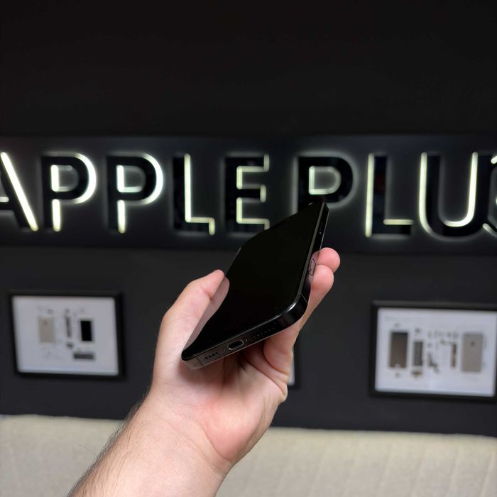 iPhone 16 Pro Max 256Gb Black Titanium 100% Baterie + 24 Luni Garanție/ Apple Plug