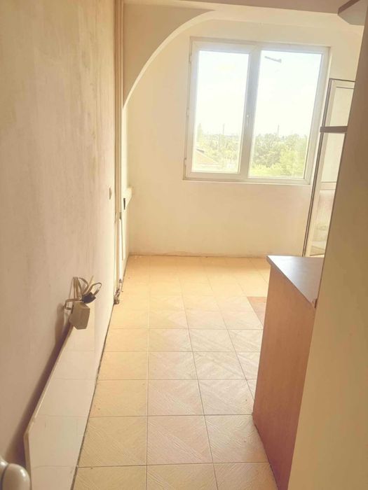 Продава се Двустаен апартамент в София, Толстой - 65 кв.м за 2385 €/кв.м - Снимка #1