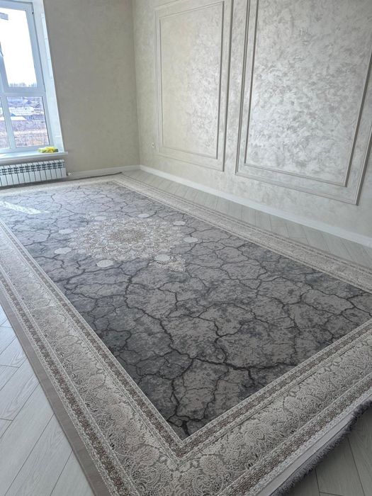 Продам ковер срочно