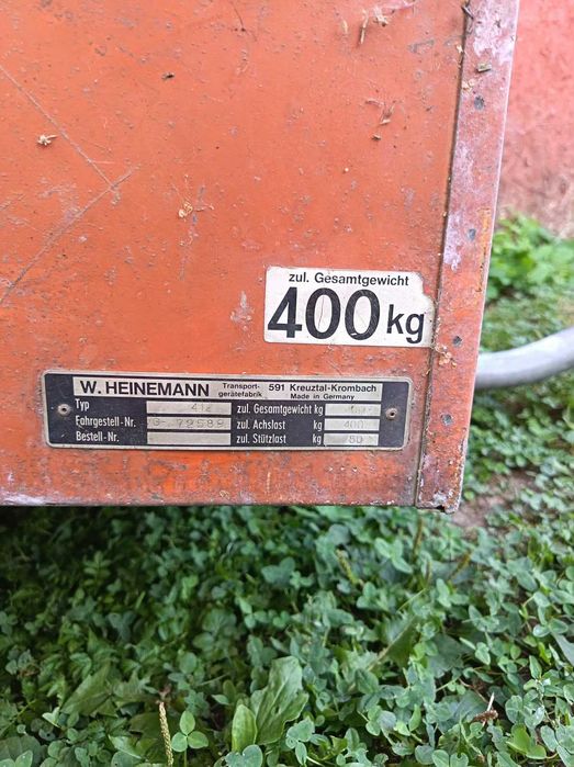 Remorcă de vânzare
