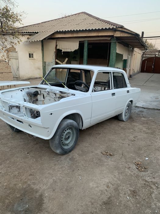 Vaz 2107 sotiladi holati yahshi 2009 yil