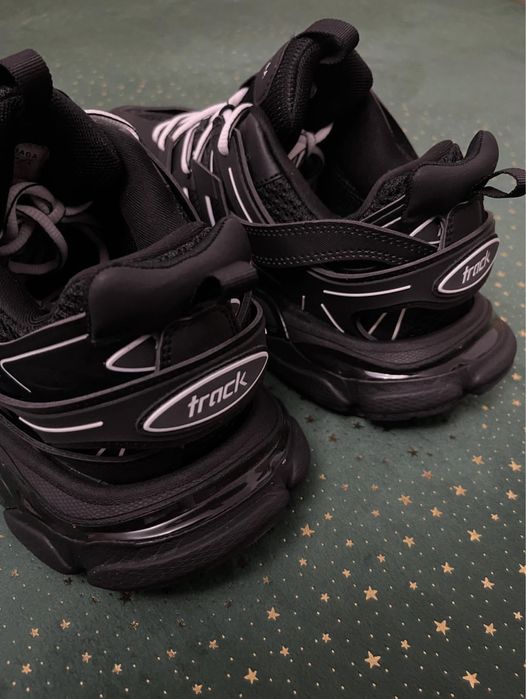 Balenciaga Track Black White