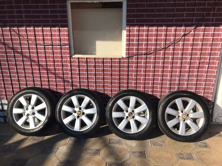 Диски с шинами на 16