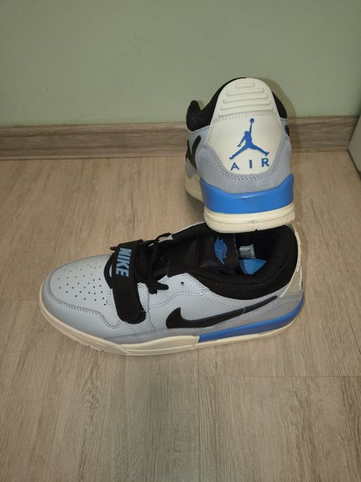 Маратонки Air Jordan Legacy 312