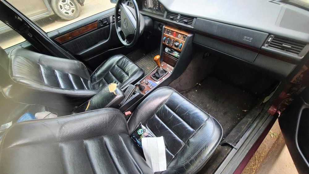 MERCEDES-BENZ E-Class 1996 — imagine 5