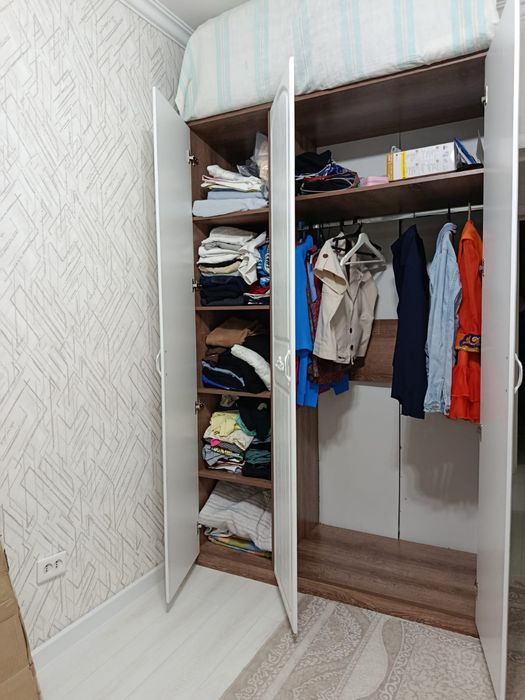 Шкаф в отличном состоянии