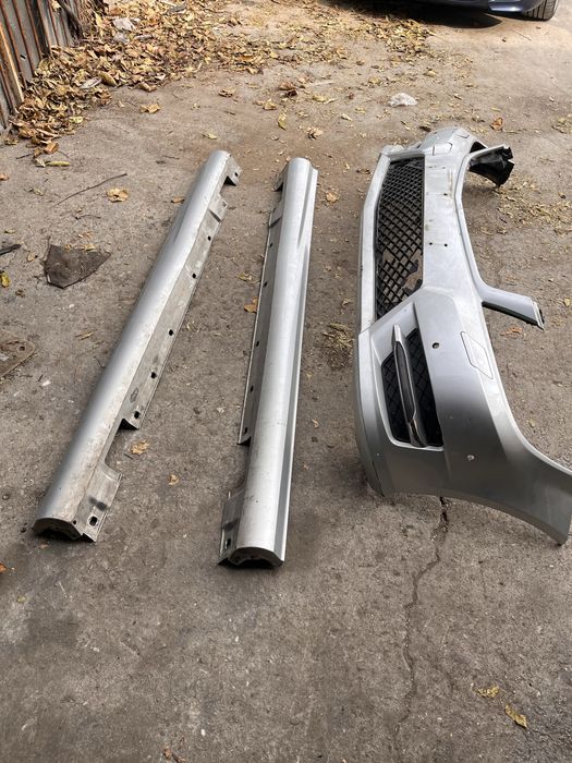 Предна броня и праг Mercedes C W204 AMG Facelift - Оригинална.