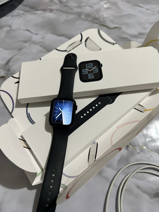 Apple watch se2/98%/44mm