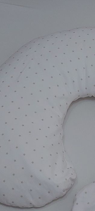 Възглавница за кърмене