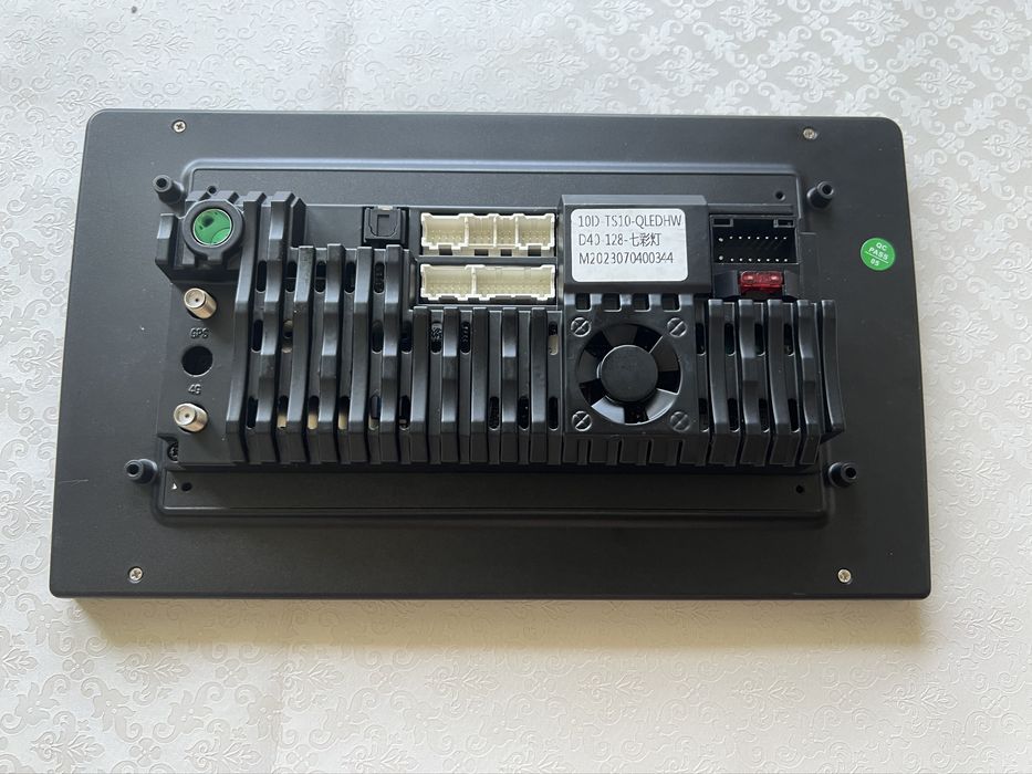 Android 360/ 6 гб / 128 гб/ 10 дюймов