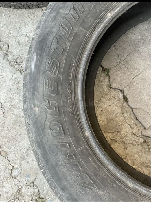 Bridgestone p275/60r18 Шины Резина