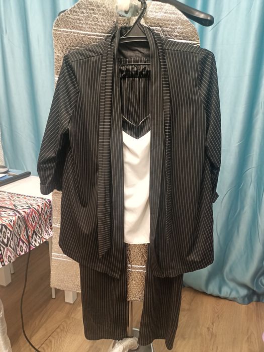 Продам женские вещи б/у